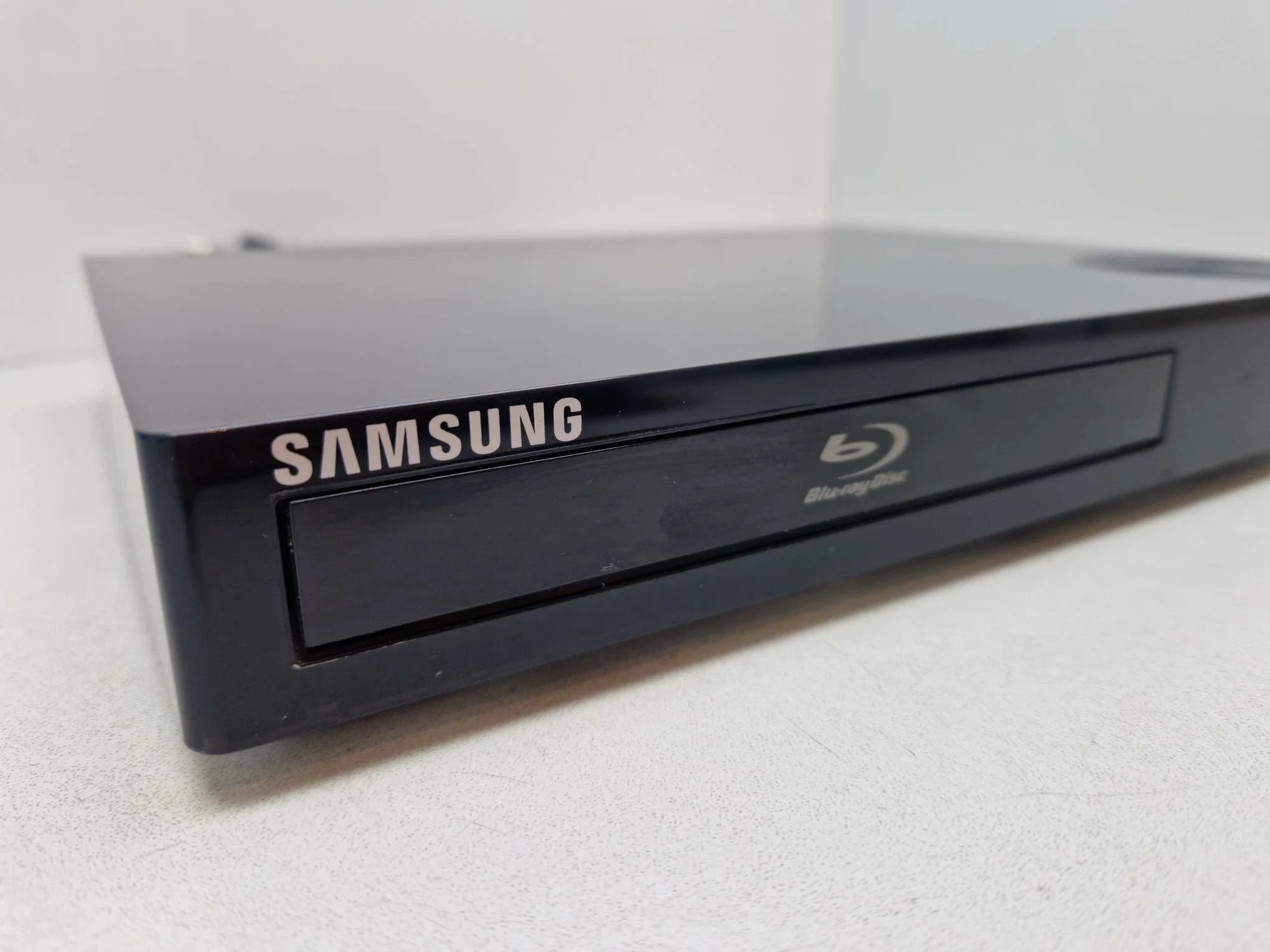odtwarzacz-blu-ray-samsung-bd-f5100-marka-samsung