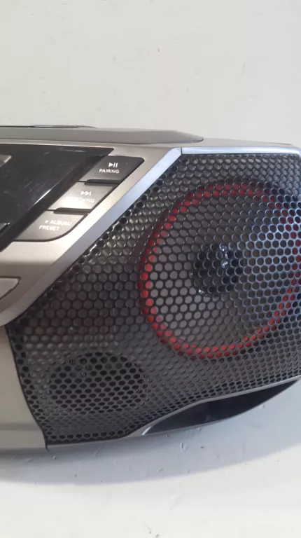 BOOMBOX PHILIPS AZ700T/12 + PILOT