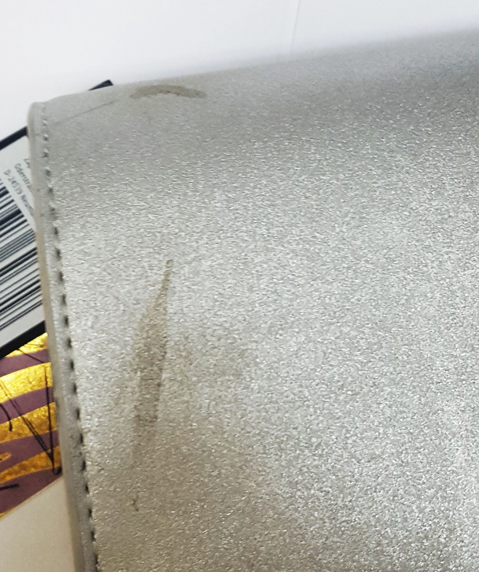 torebka-jette-srebrna-opis-material-dominujacy-inny