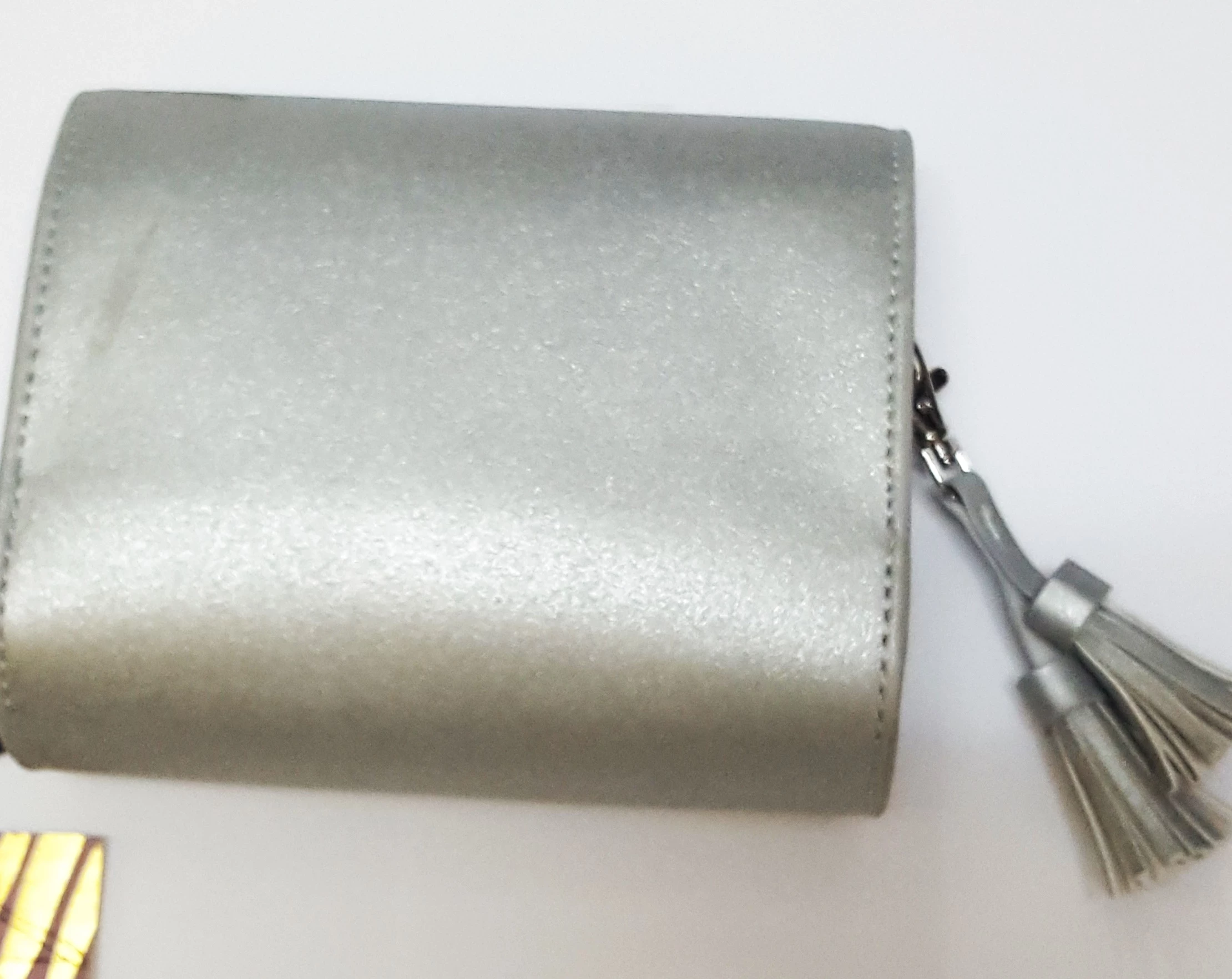 torebka-jette-srebrna-opis-marka-jette