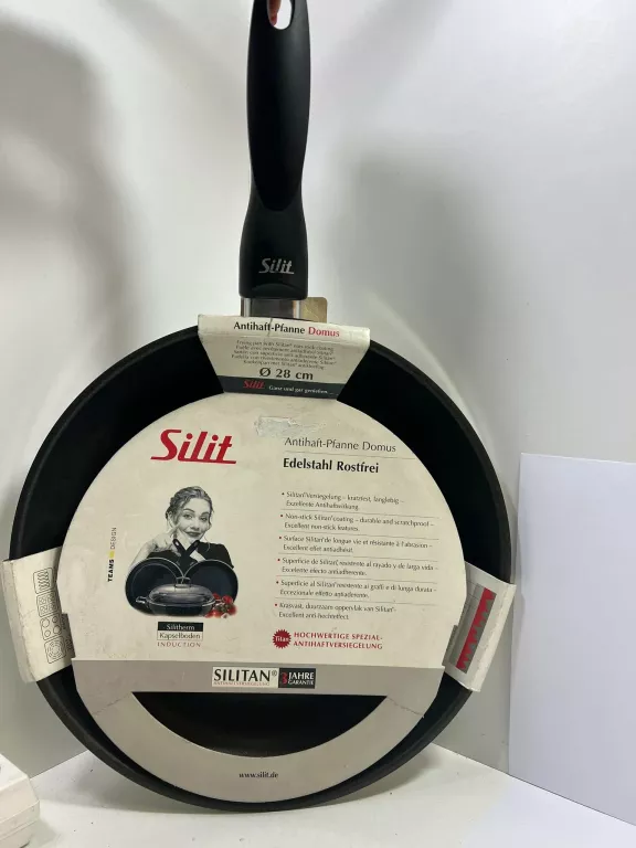 patelnia-silit-28cm-domus-targowa-41-warszawa