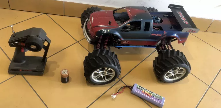 AUTKO NITRO T-MAXX 3.3 1: 8 TQI + PILOT OPIS!