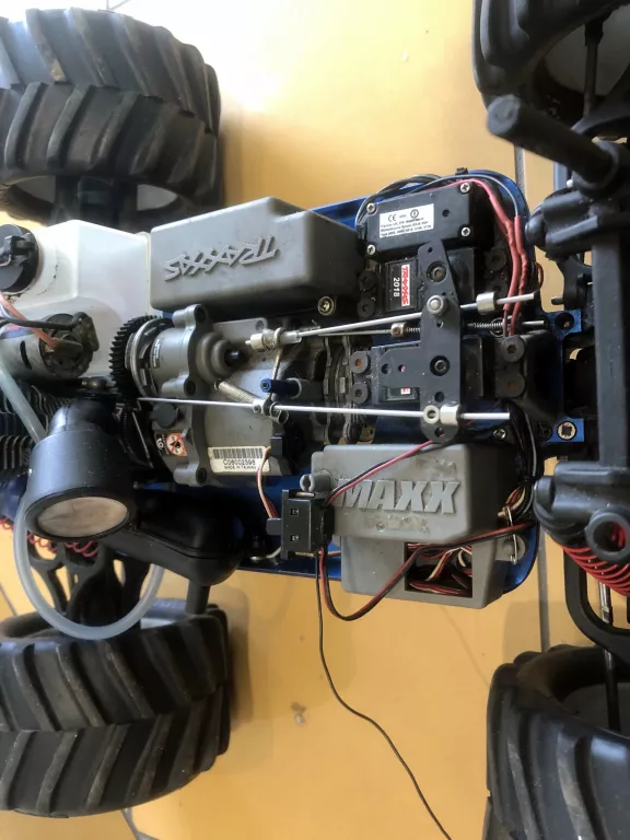 AUTKO NITRO T-MAXX 3.3 1: 8 TQI + PILOT OPIS!