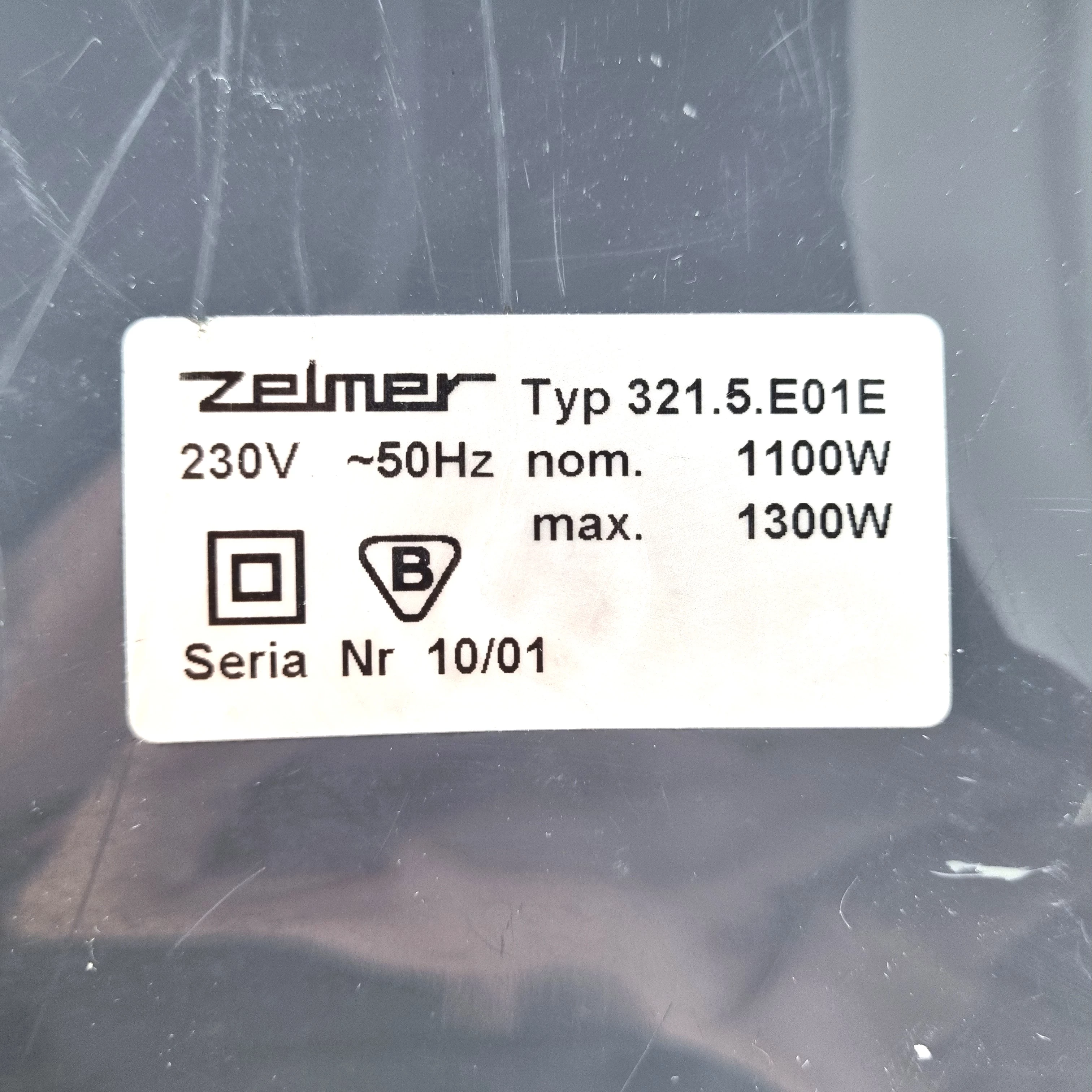 odkurzacz-zelmer-typ-3215e01e-max-1300w-moc-1300