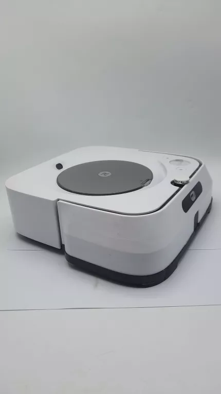ROBOT MOPUJĄCY IROBOT BRAAVA JET M6 KOMPLET