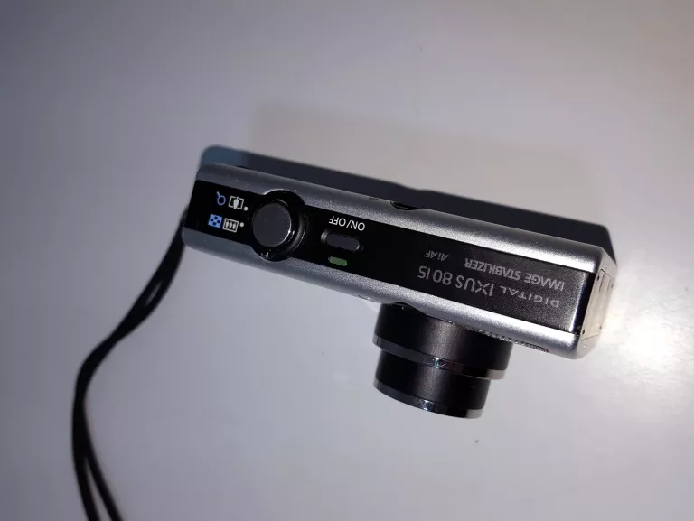 APARAT CANON 80IS ETUI