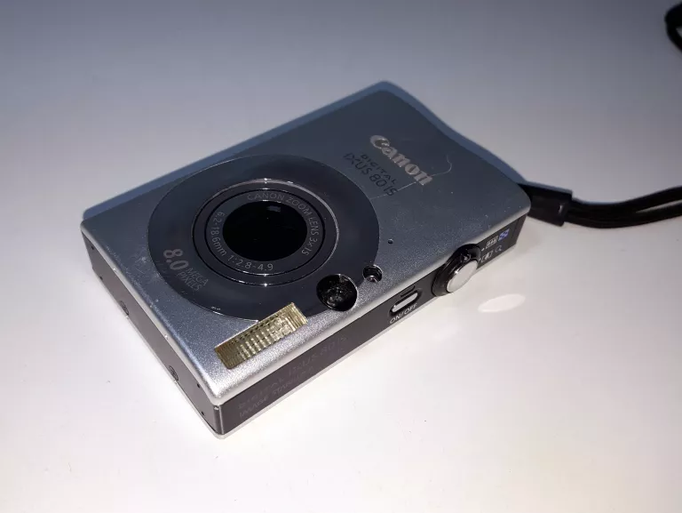 APARAT CANON 80IS ETUI