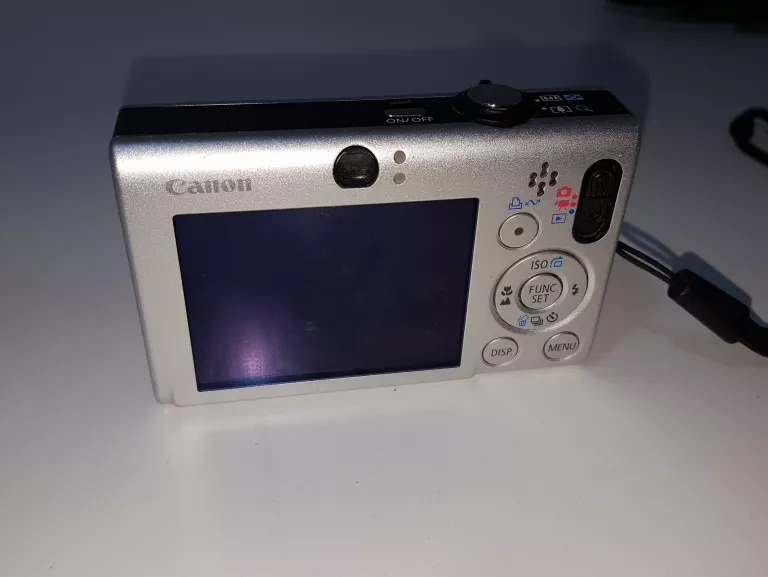 APARAT CANON 80IS ETUI