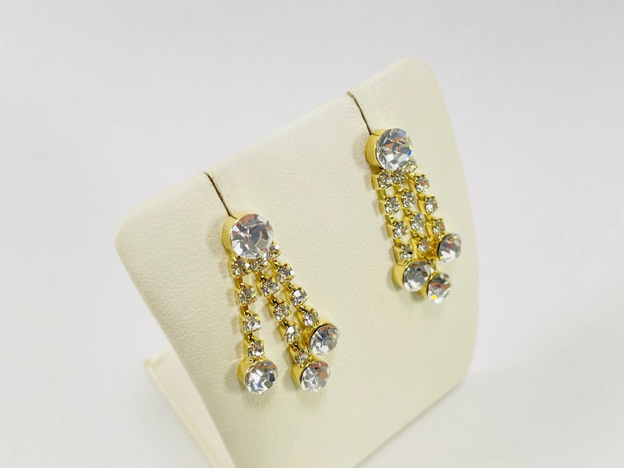 kolczyki-stal-pozlacana-sztyft-potrojne-wiszace-rodzaj-2205-16