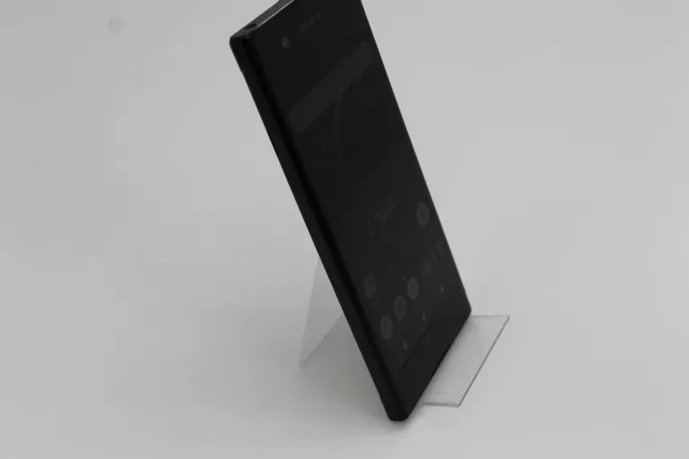 TELEFON SONY XPERIA XA1 3/32 GB KOMPLET