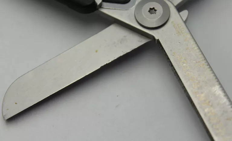 MULTITOOL LEATHERMAN RAPTOR NOŻYCZKI