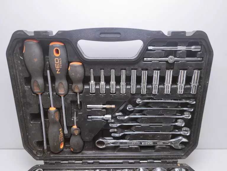 ZESTAW NARZĘDZI MK4 GARAGE WALIZKA