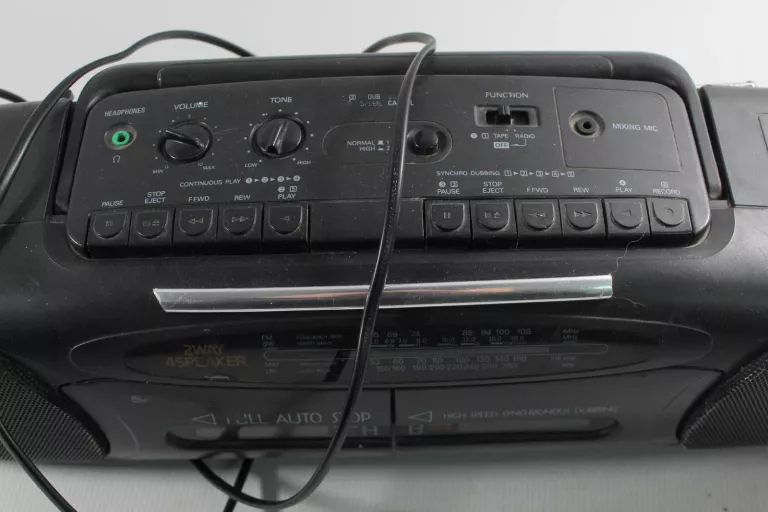 RADIO SANYO MW-806L0