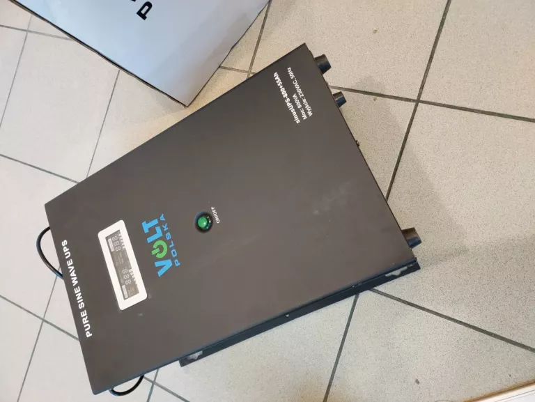 zasilacz-awaryjny-sinus-ups-80055ah-stan-11323-2