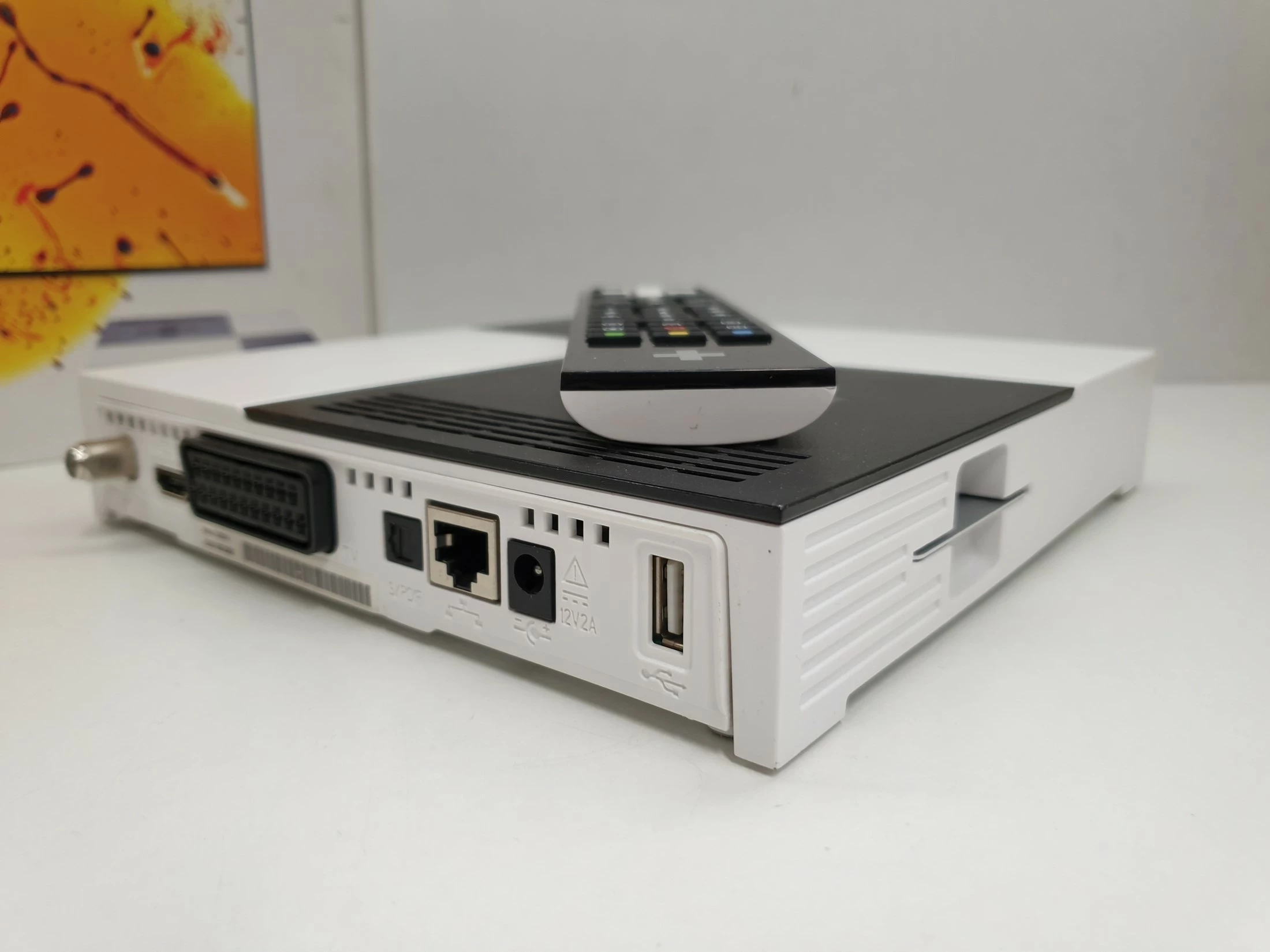 cyfrowy-odbiornik-satelitarny-dekoder-na-karte-nc-typ-tunera-analogowy