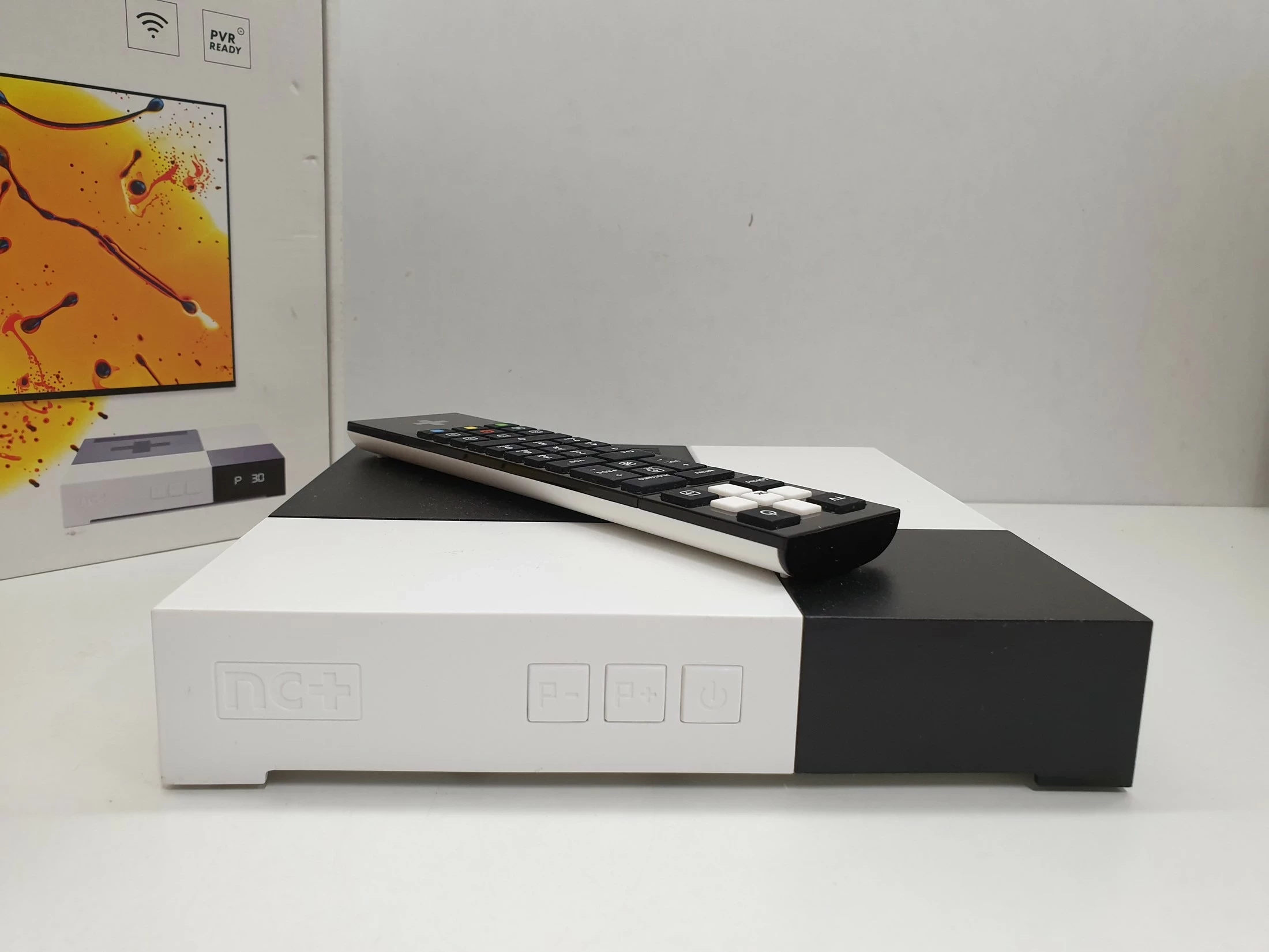 cyfrowy-odbiornik-satelitarny-dekoder-na-karte-nc-marka-nc