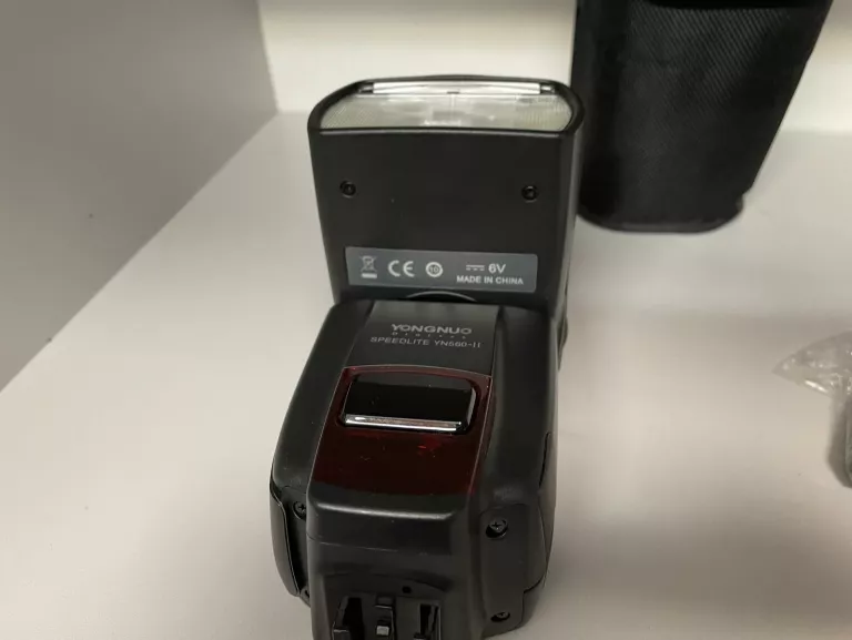 LAMPA BŁYSKOWA YONGNUO YN-560 II