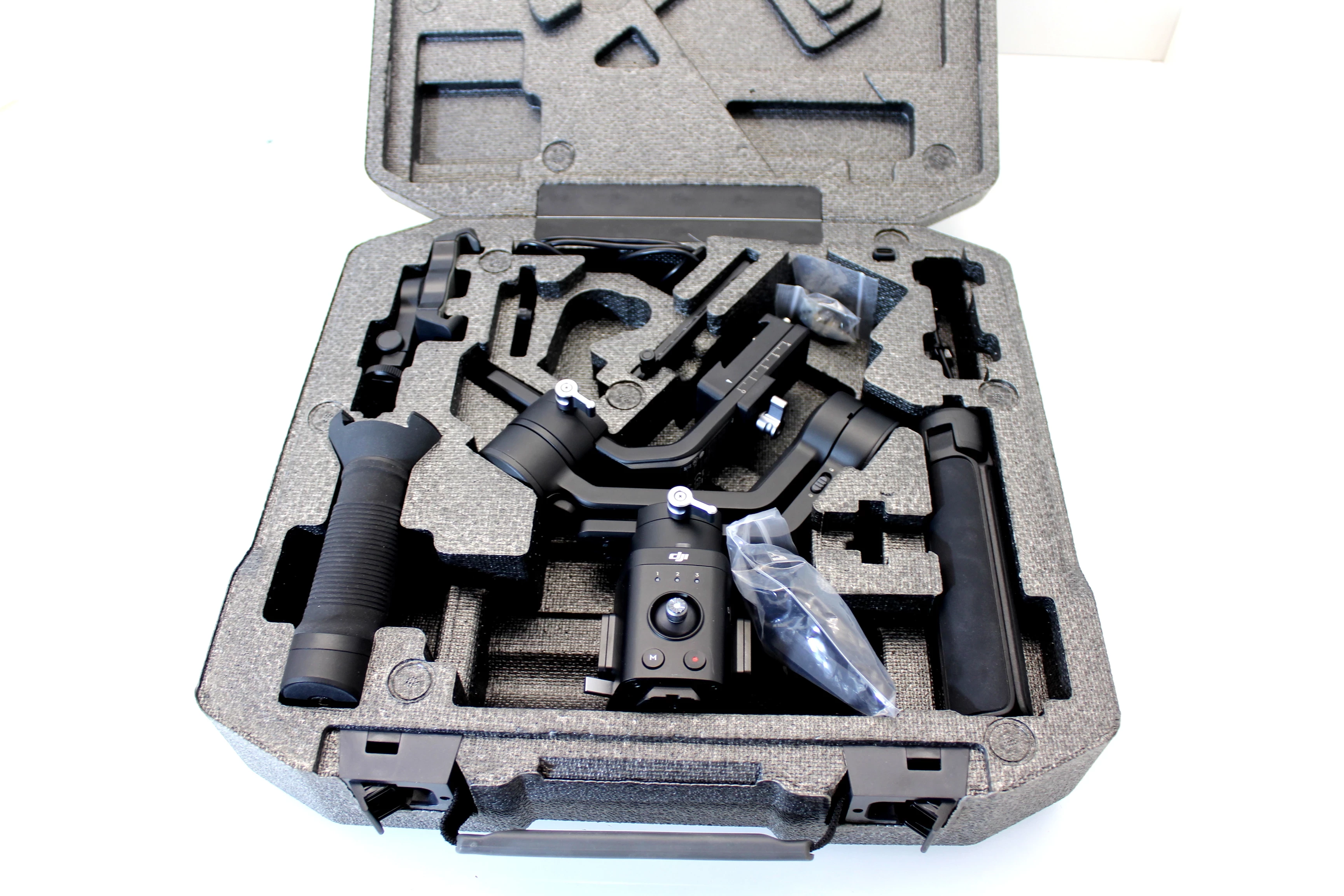 gimbal-dji-ronin-sc-walizka-rodzaj-elektroniczny-gimbal