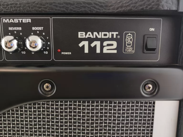 WZMACNIACZ GITAROWY PEAVEY BANDIT 112 100 W