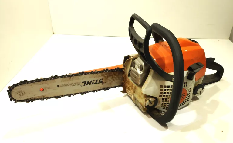 PIŁA SPALINOWA STIHL MS211/C 2022R.