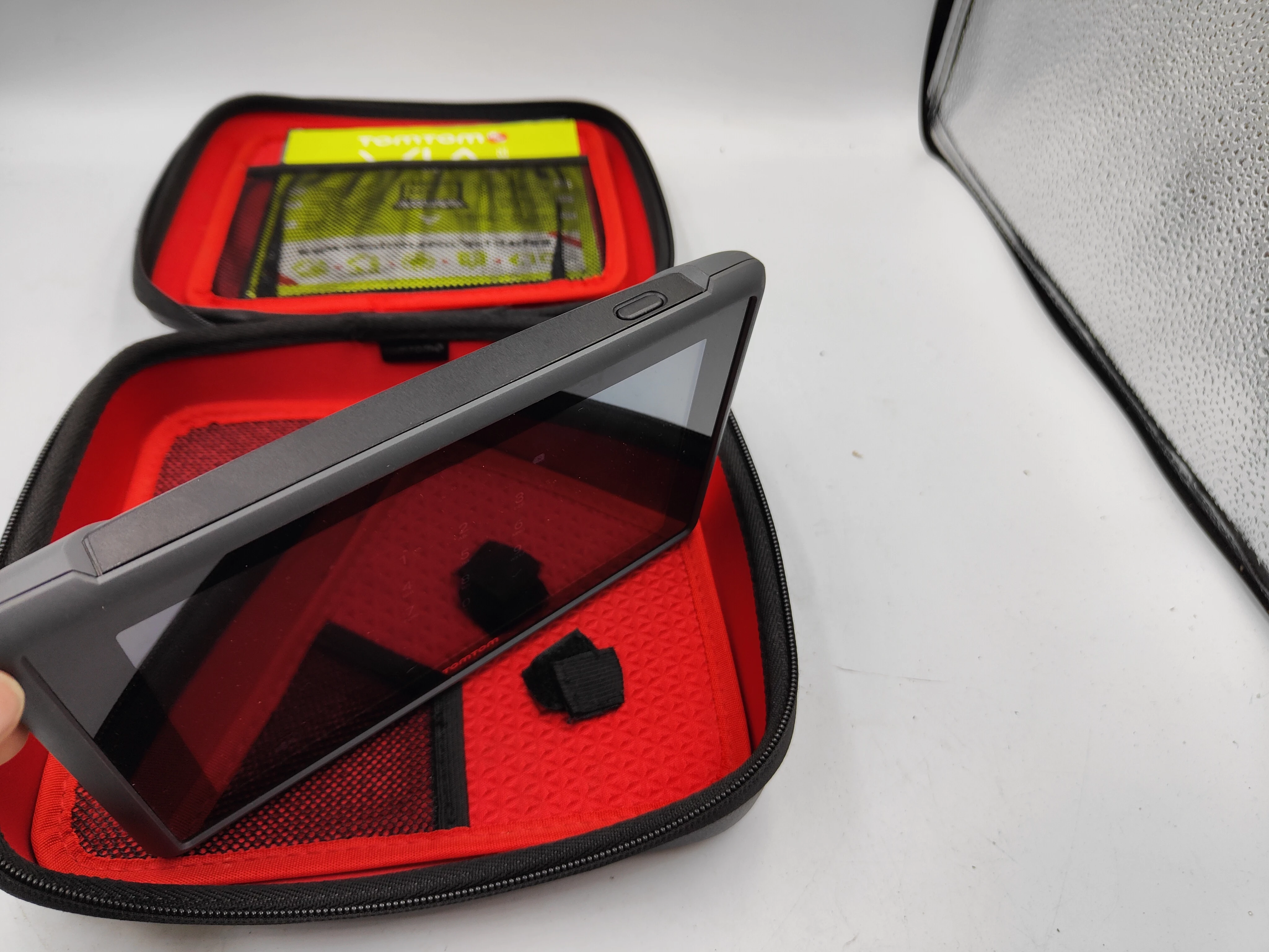 nawigacja-tomtom-telematics-pro-8275-truck-opis-stan-uzywany