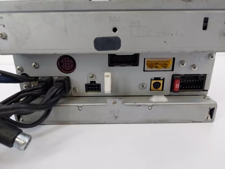 RADIO 2 - DIN KENWOOD DDX7025
