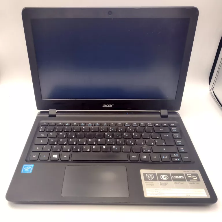 LAPTOP ACER ASPIRE ES 13 4GB/32GB