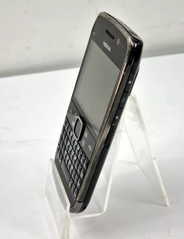 TELEFON NOKIA E6