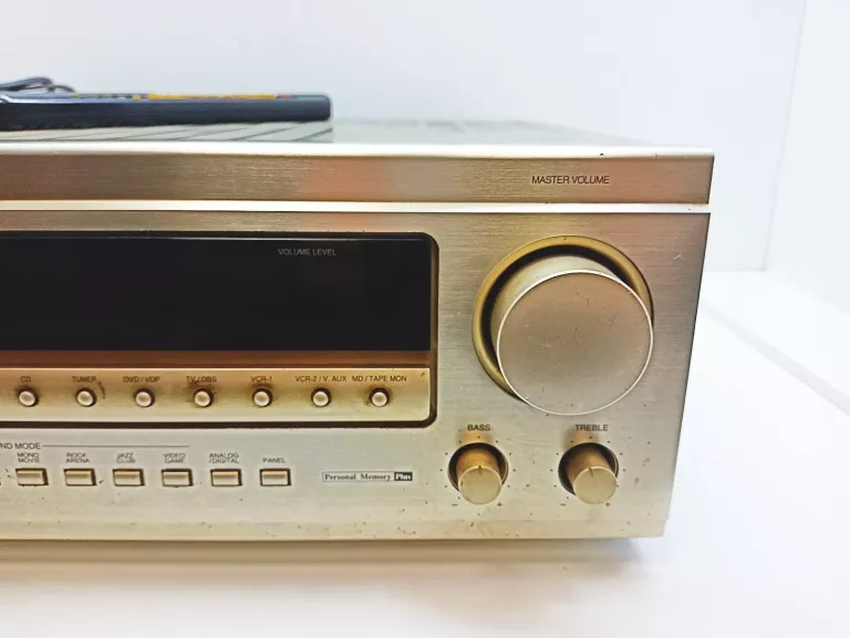 AMPLITUNER DENON AVR-1700 USZKODZONY