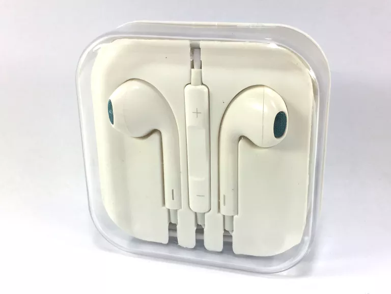 27sluchawki-przewodowe-z-pudelkiem-minijack35mm-glogowska-35a-poznan-ska-x