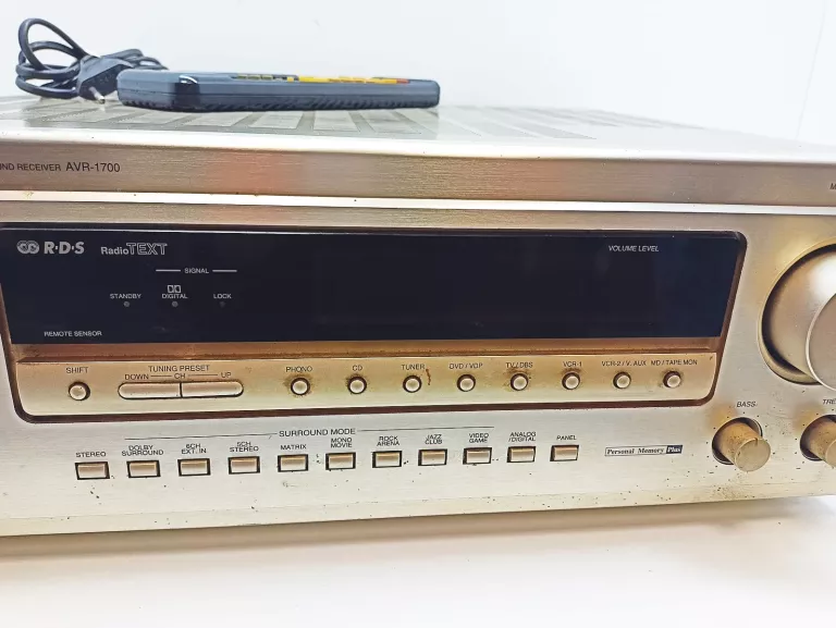 amplituner-denon-avr-1700-uszkodzony-kolor-srebrny