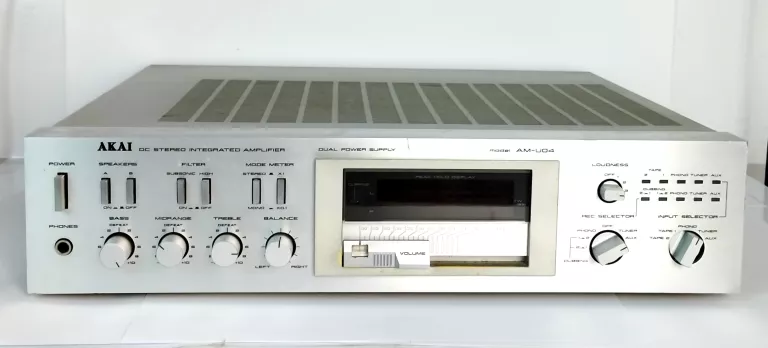 WZMACNIACZ AKAI AM-U04