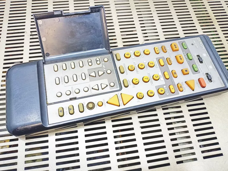 amplituner-denon-avr-1700-uszkodzony-ean-gtin-081757507820