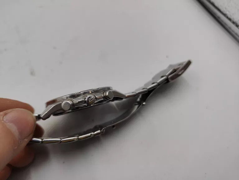 zegarek-meski-casio-edifice-efr-s567-kwarcowy-typ-nareczny