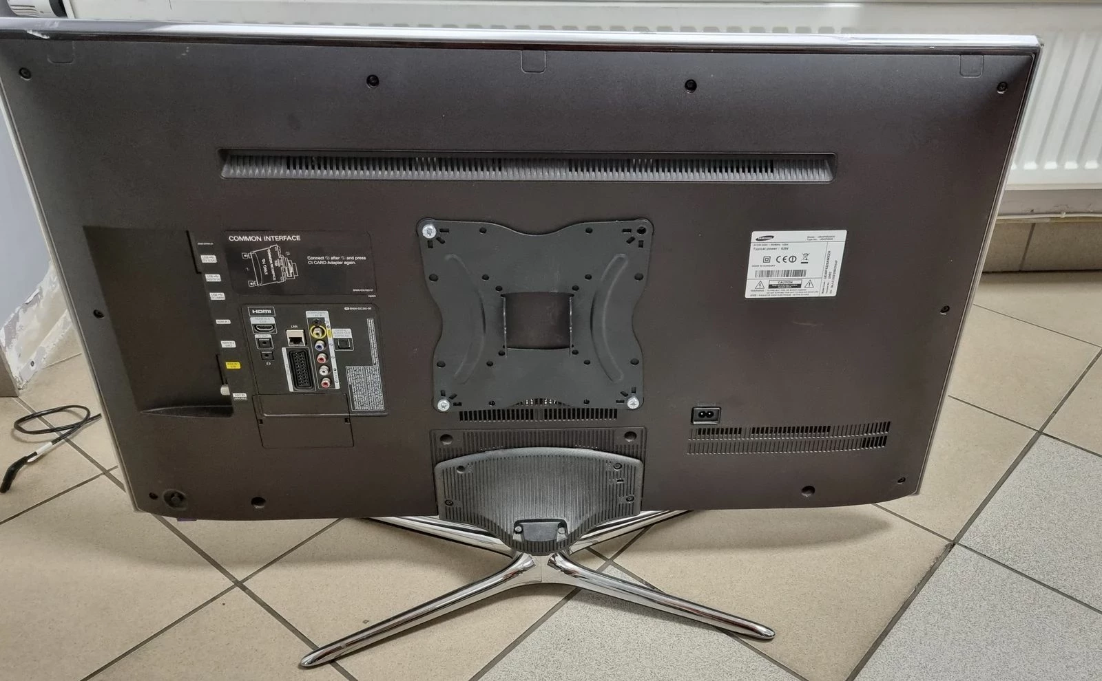 telewizor-samsung-ue40f6320aw-typ-telewizora-led