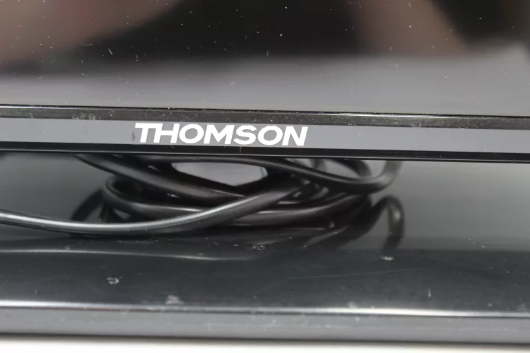 TELEWIZOR THOMSON 22 CALE + PILOT