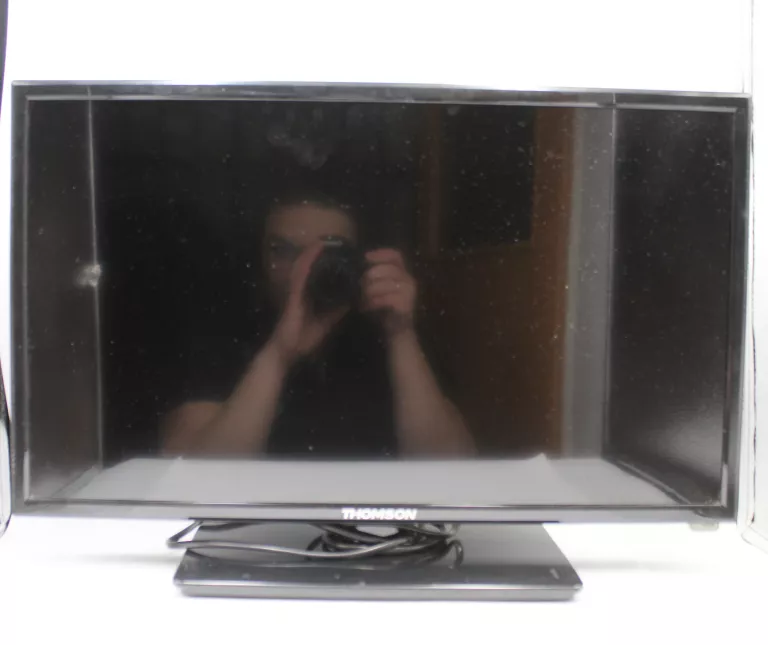 TELEWIZOR THOMSON 22 CALE + PILOT