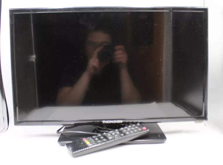 TELEWIZOR THOMSON 22 CALE + PILOT