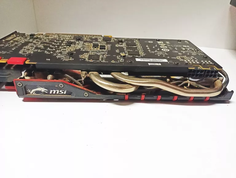 karta-graficzna-msi-gtx970-gaming-4g-interfejs-zlacza-karty-pci-express
