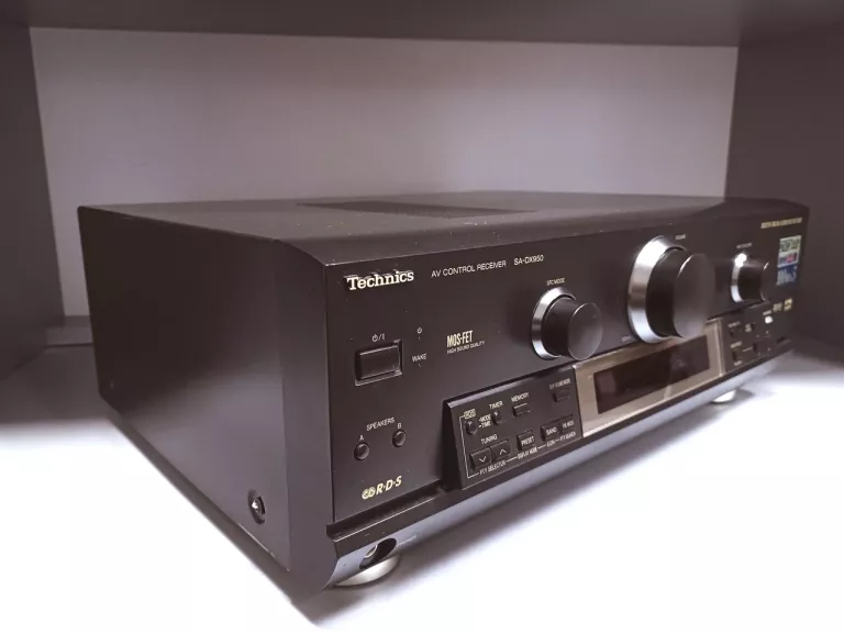 WZMACNIACZ TECHNICS SA-DX950