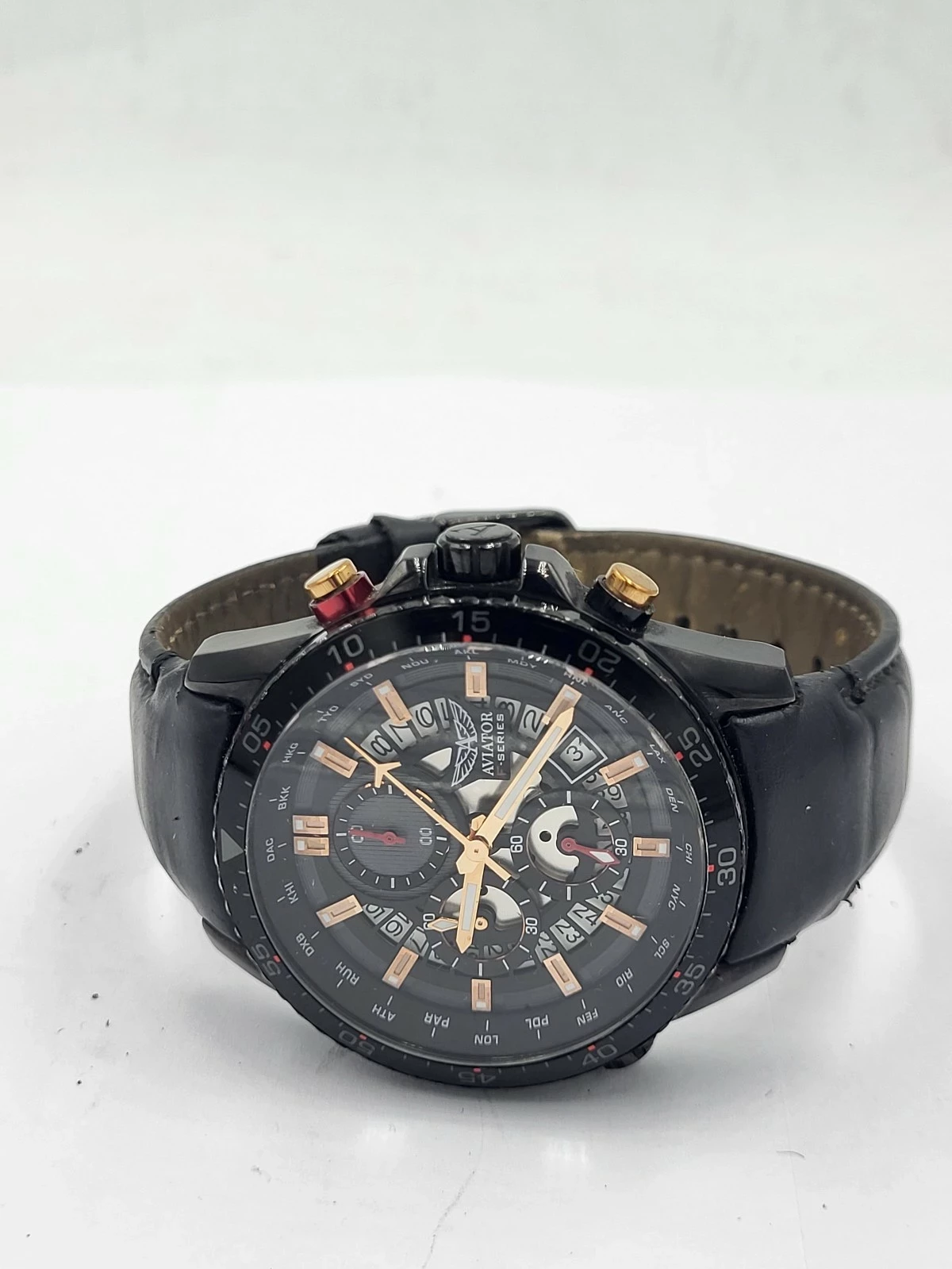 ZEGAREK AVIATOR F SERIES AVW2122G326