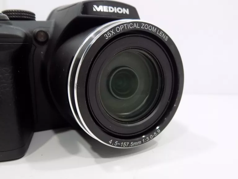 EKSTRA APARAT MEDION MD86929 20 MPIX ZESTAW