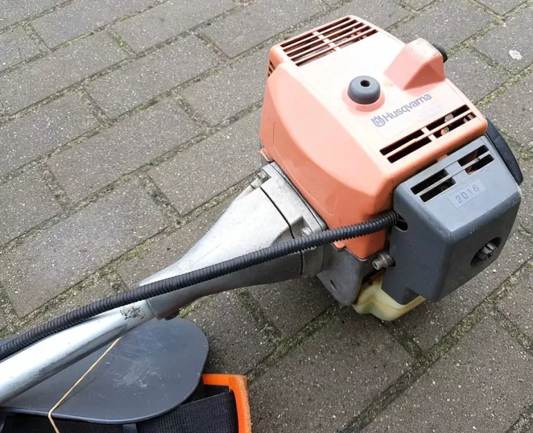 kosa-spalinowa-husqvarna-153r-waga-narzedzia-5