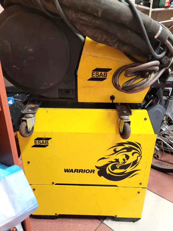 SPAWARKA PÓŁAUTOMAT ESAB WARRIOR 500I