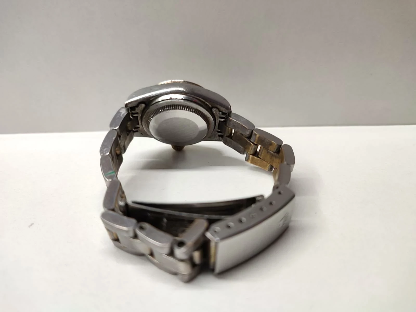 zegarek-damski-rolex-rodzaj-analogowe