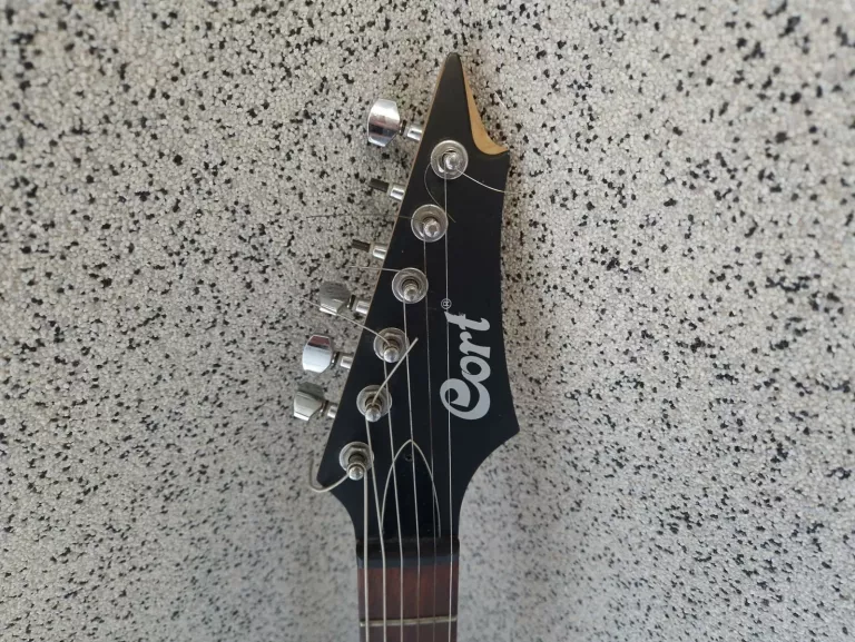 gitara-elektryczna-cort-x100-kod-producenta-x100