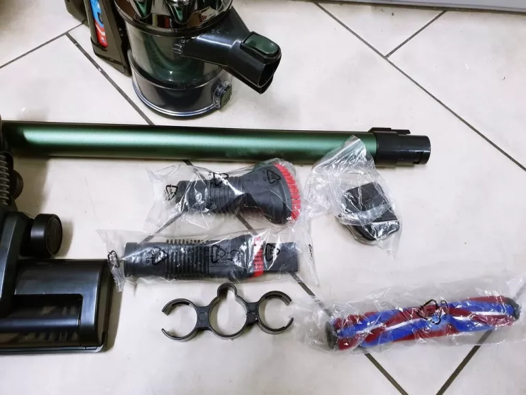 BEZPRZWODOWY ODKURZACZ PIONOWY PROSCENIC P8 MAX