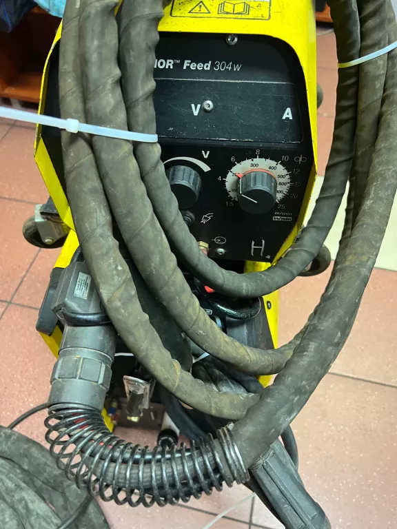 SPAWARKA PÓŁAUTOMAT ESAB WARRIOR 500I