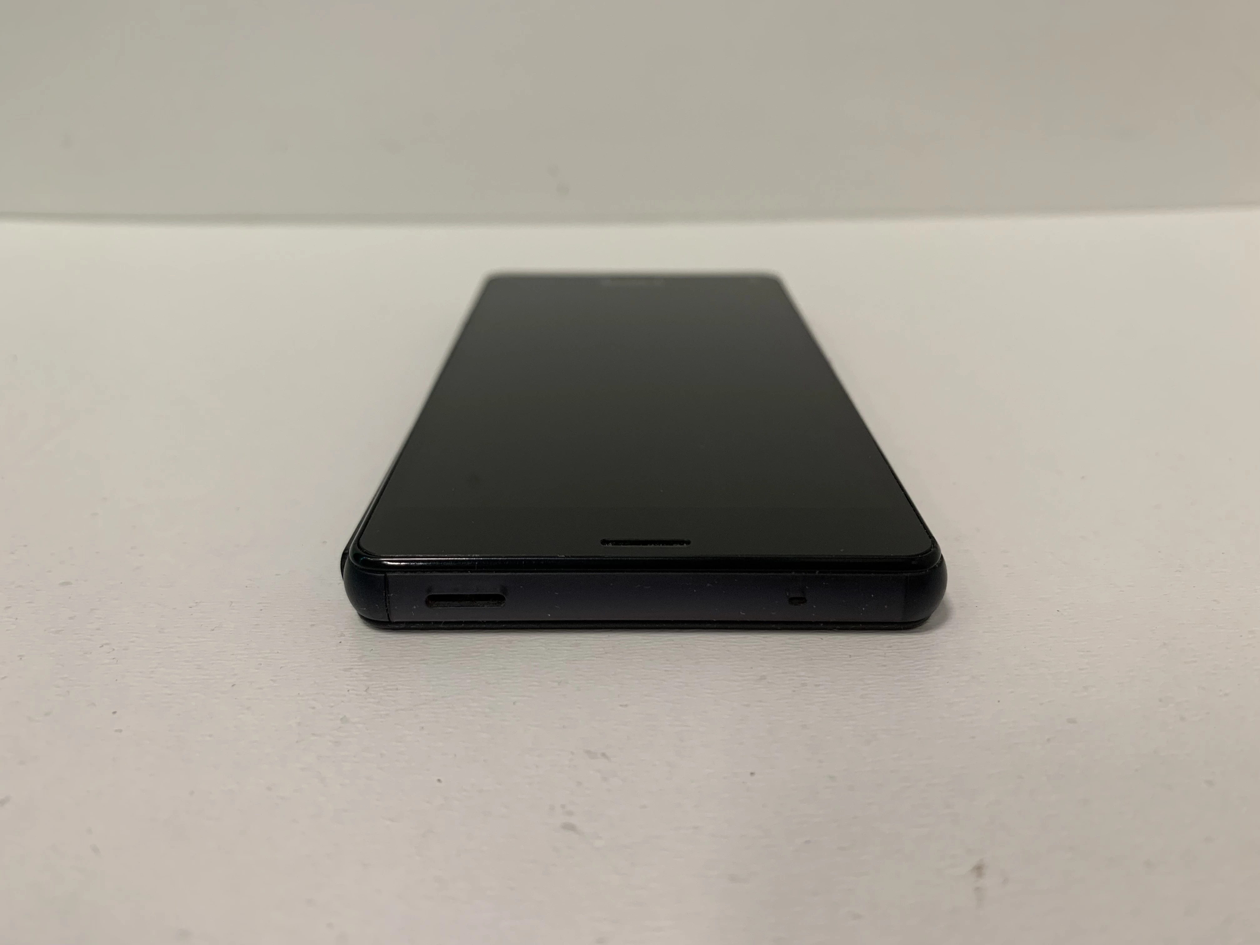 telefon-sony-xperia-z3-compact-d5803-przekatna-ekranu-46