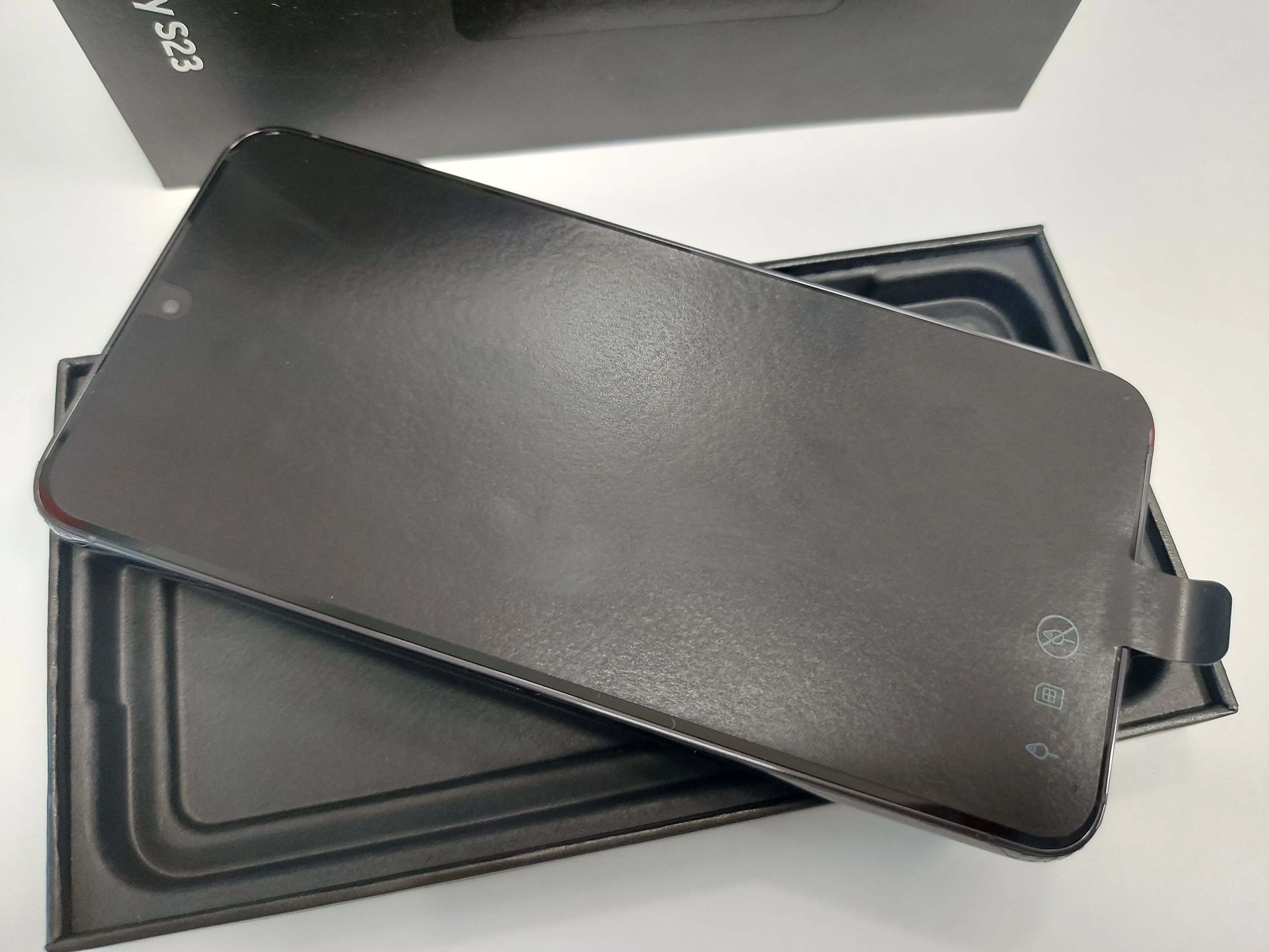 telefon-samsung-galaxy-s23-na-czesci-model-telefonu-galaxy-s23